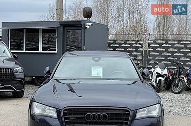 Седан Audi A8 2013 в Киеве