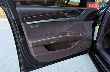 Седан Audi A8 2014 в Виннице
