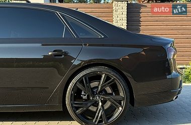 Седан Audi A8 2014 в Виннице