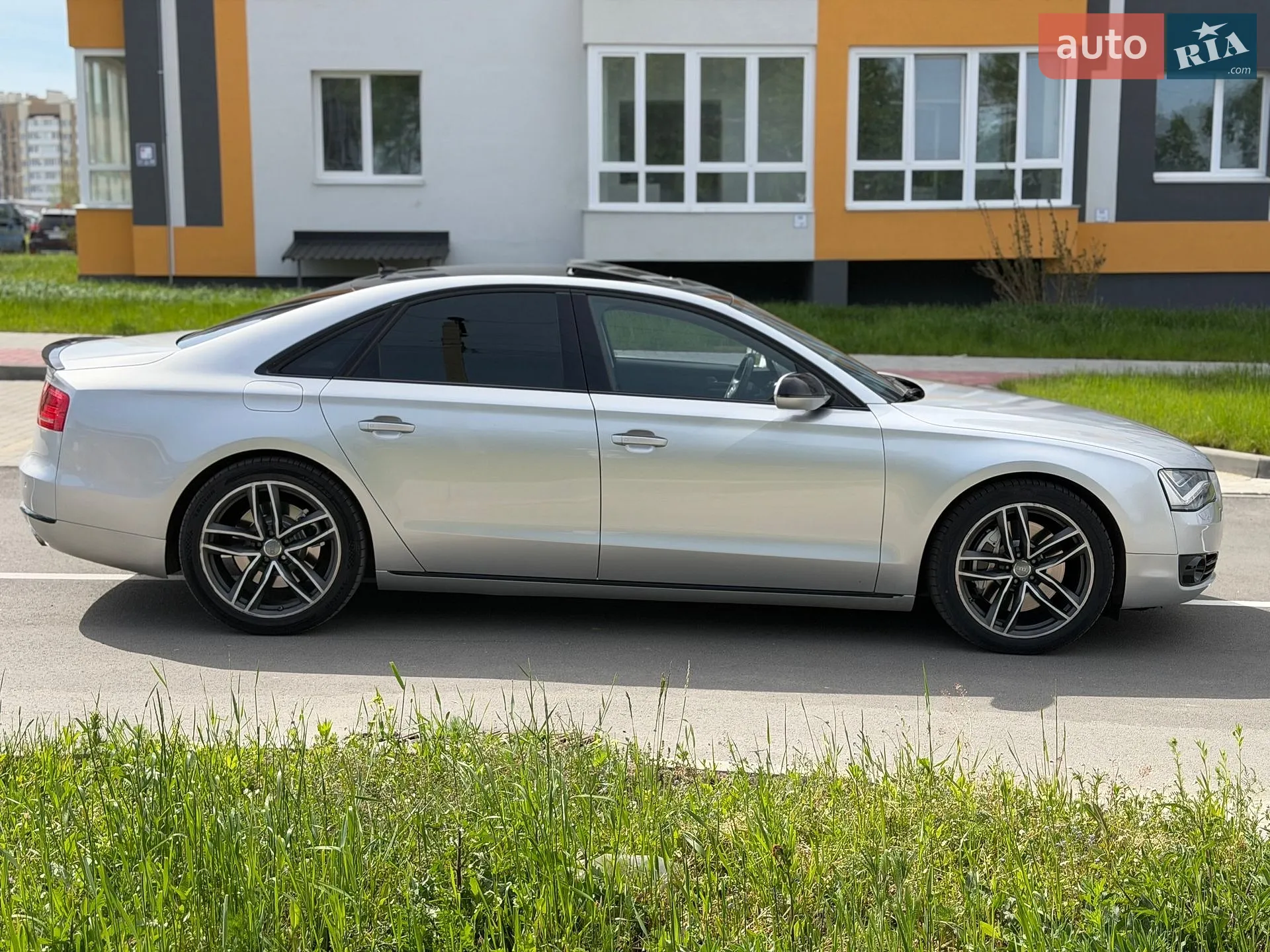 2011 Audi A8 - мініатюра 4