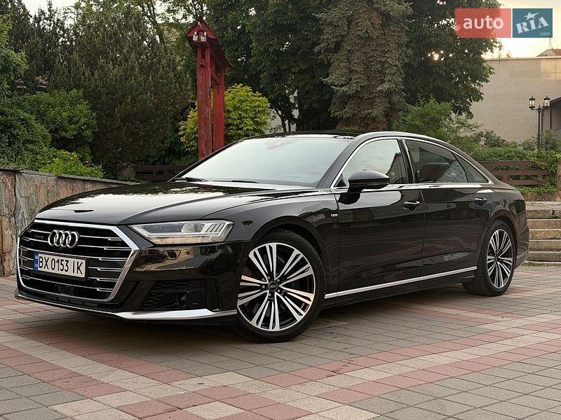 Седан Audi A8 2021 в Хмельницком