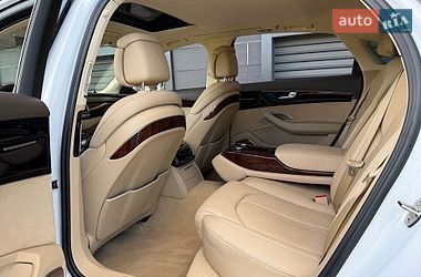 Седан Audi A8 2012 в Києві