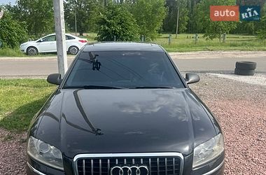 Седан Audi A8 2004 в Киеве