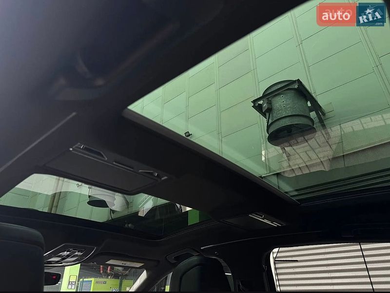Седан Audi A8 2021 в Киеве