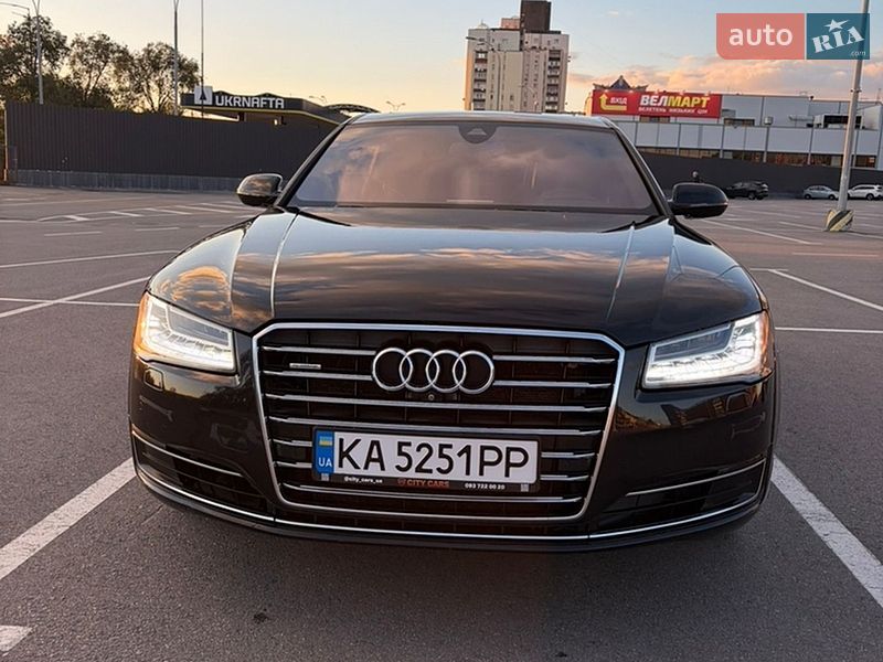 Седан Audi A8 2014 в Киеве