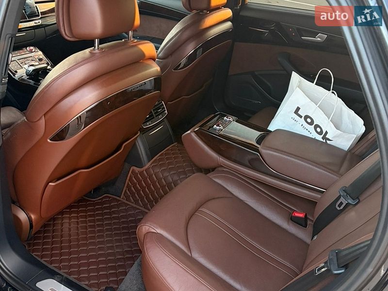 Седан Audi A8 2014 в Киеве