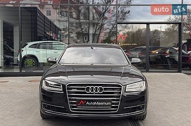 Седан Audi A8 2015 в Одессе