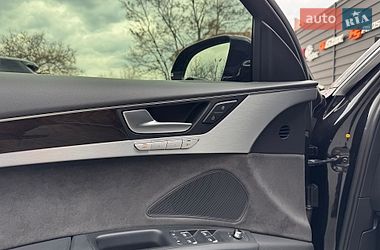 Седан Audi A8 2015 в Одессе