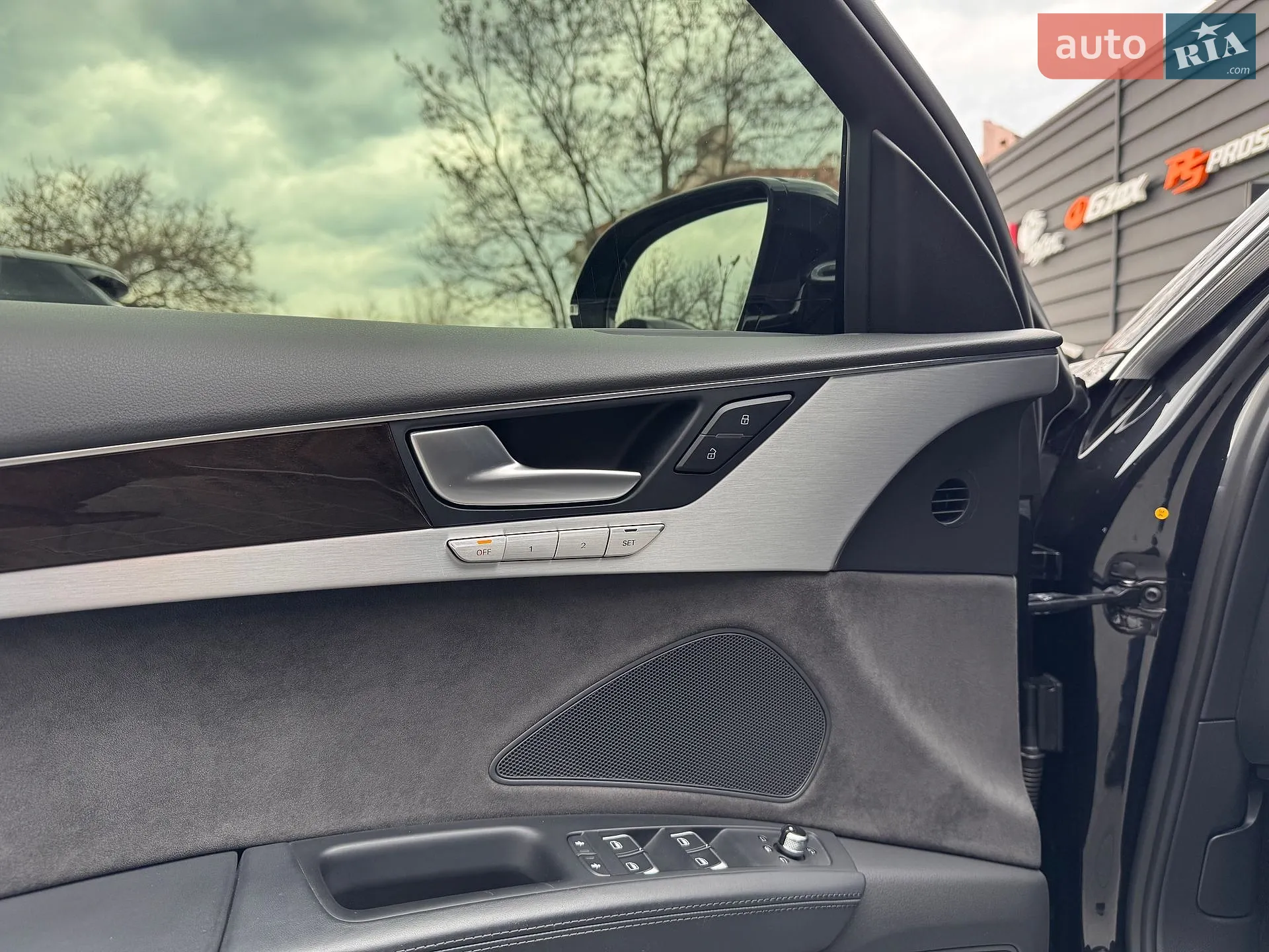 2015 Audi A8 - мініатюра 11