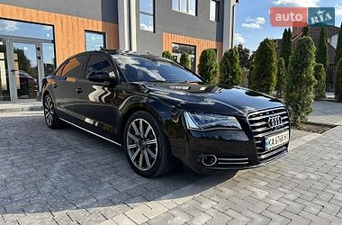 Седан Audi A8 2013 в Луцьку