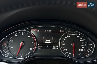 Седан Audi A8 2013 в Луцьку