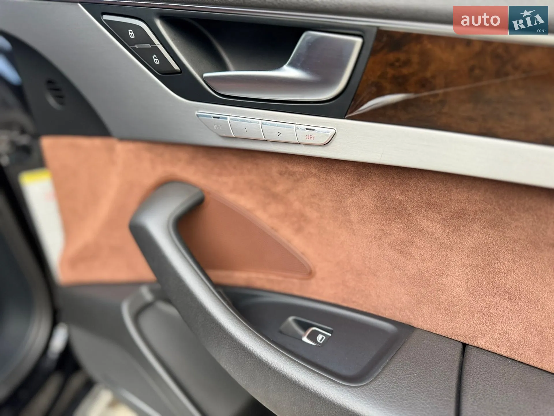 2013 Audi A8 - мініатюра 35