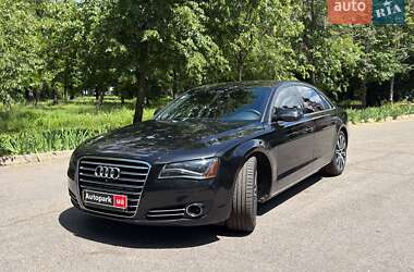 Седан Audi A8 2013 в Запоріжжі