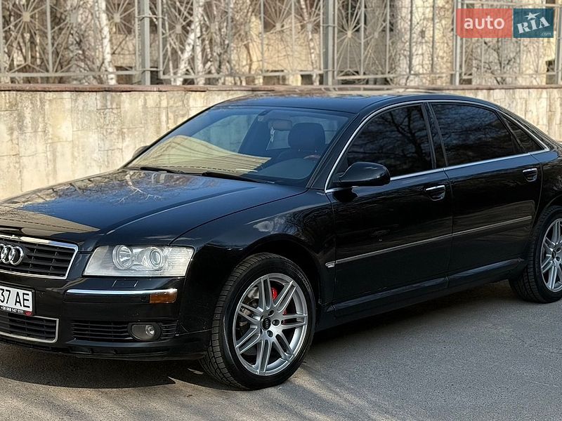 Audi A8 2004