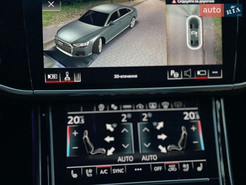 Седан Audi A8 2023 в Львове