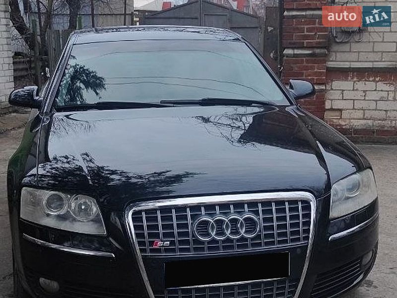 Audi A8 2003