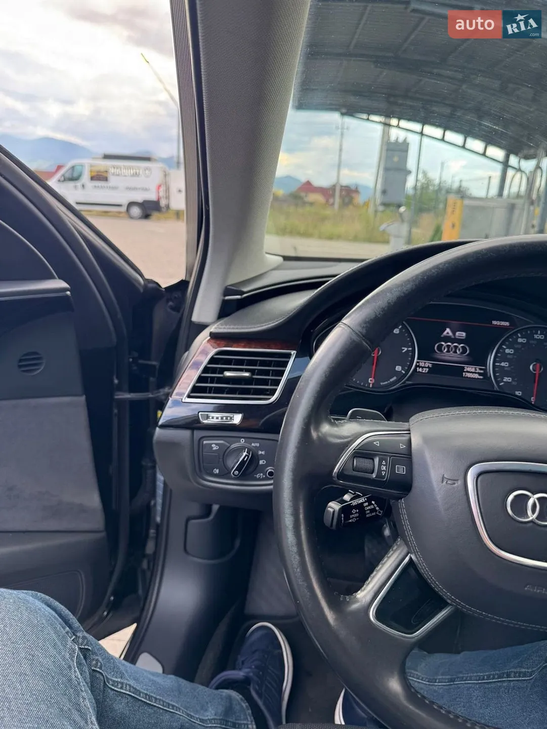 2013 Audi A8 - мініатюра 8