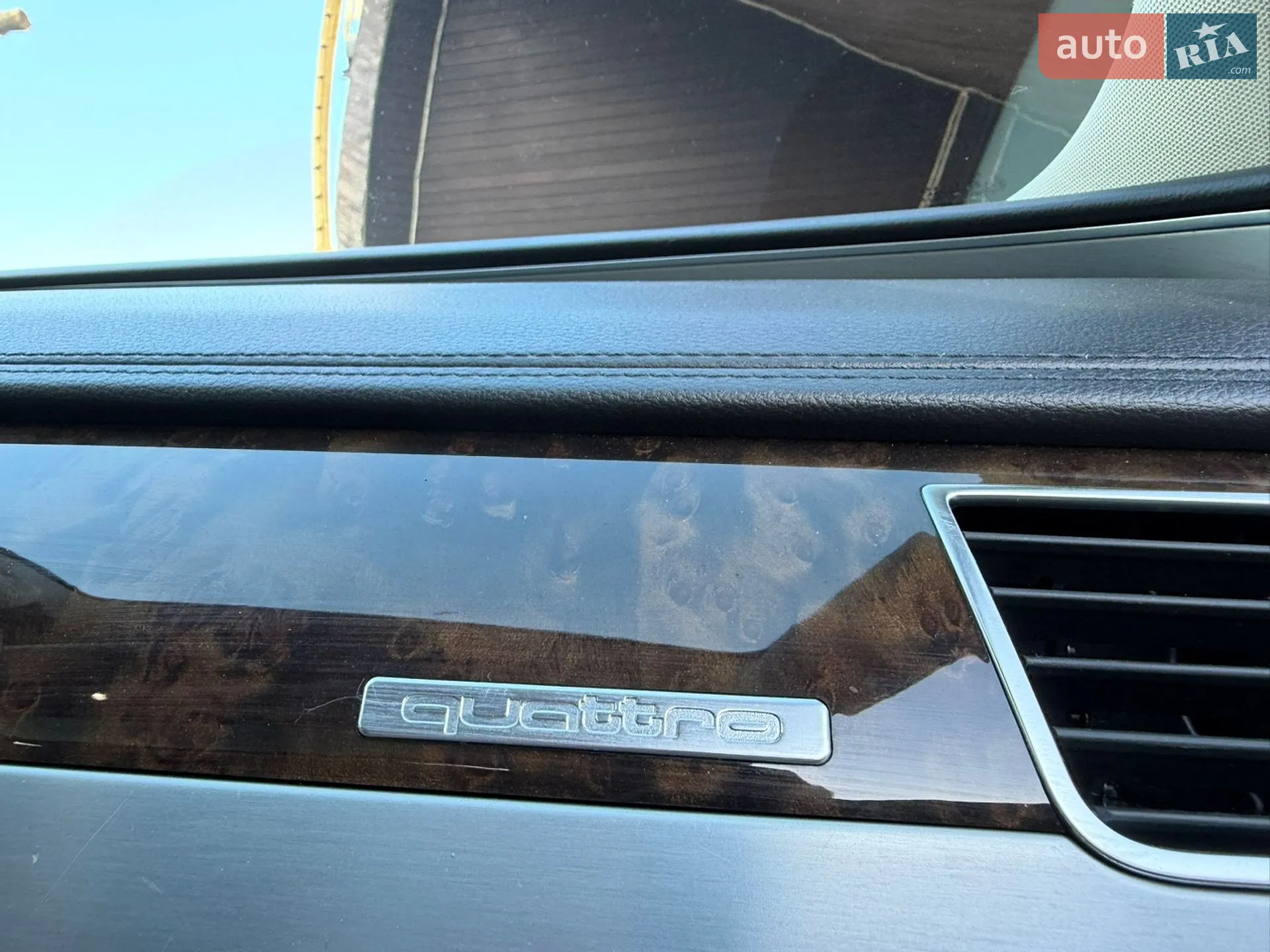 2011 Audi A8 - мініатюра 76