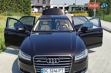 Седан Audi A8 2014 в Львове