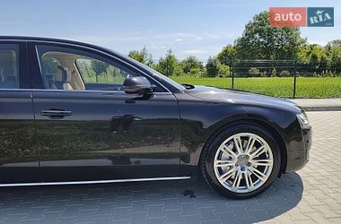 Седан Audi A8 2014 в Львове