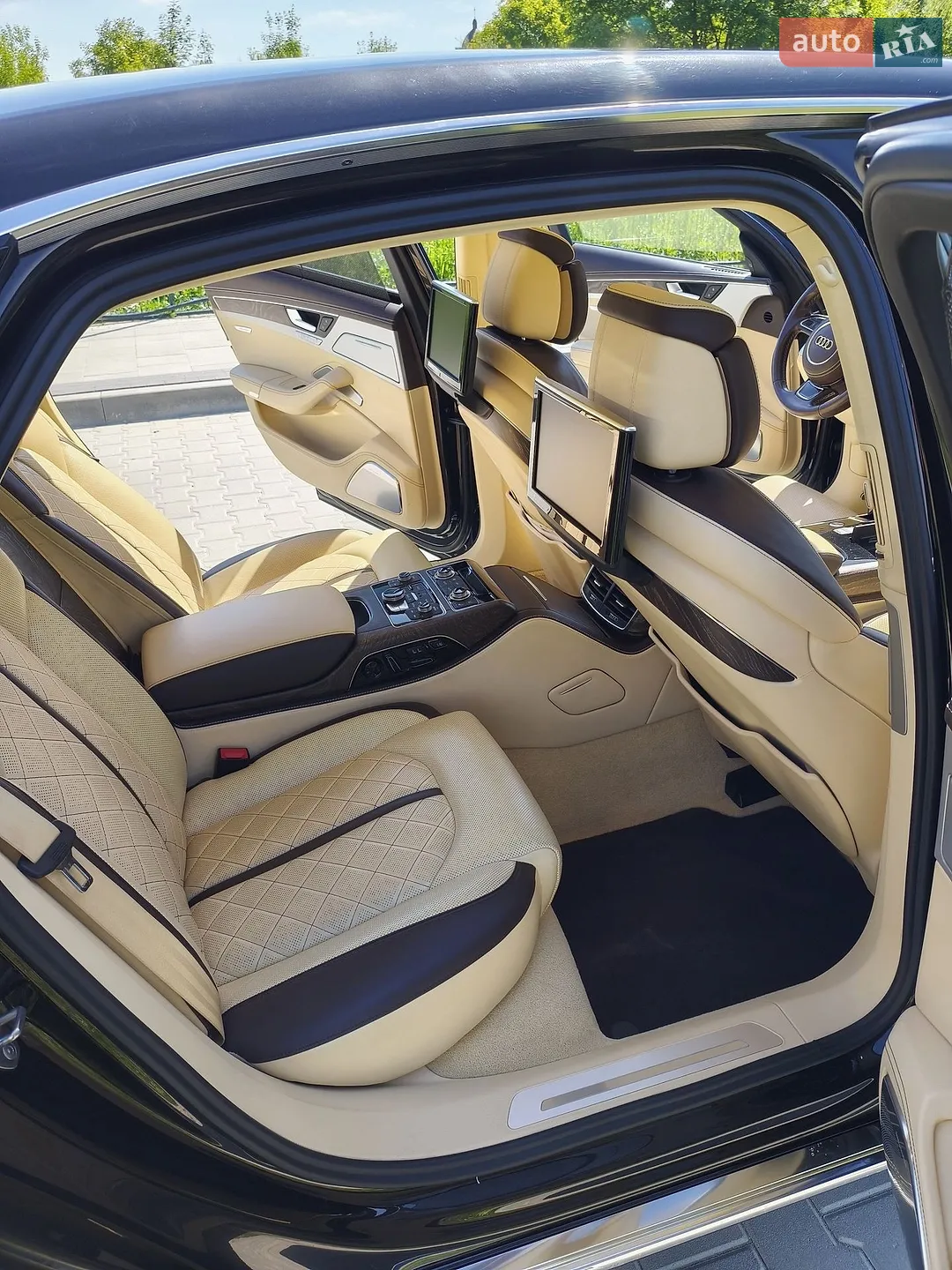 2014 Audi A8 - мініатюра 30