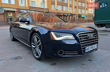 Седан Audi A8 2011 в Вишневом