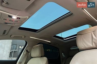 Седан Audi A8 2011 в Вишневом