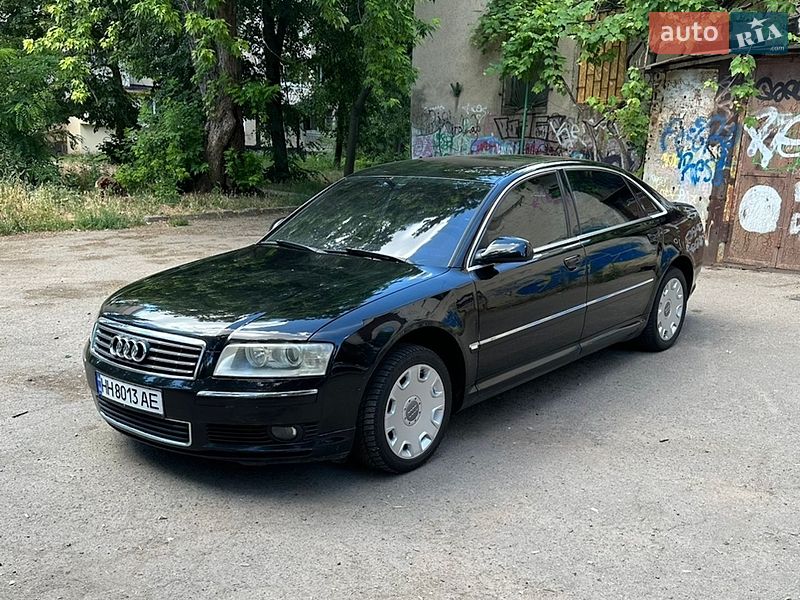 Audi A8 2004