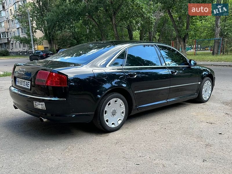 Седан Audi A8 2004 в Одесі