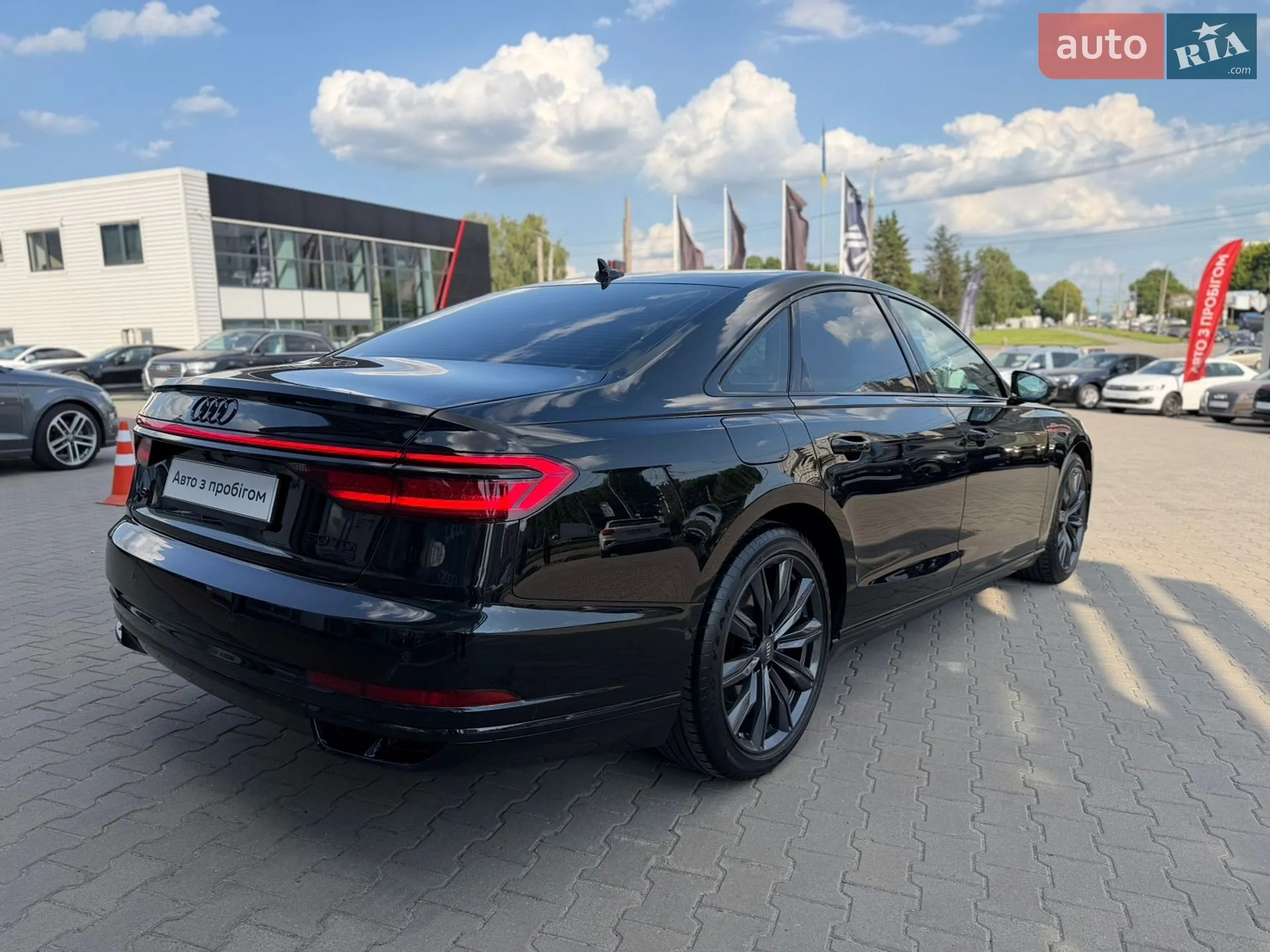2018 Audi A8 - мініатюра 9