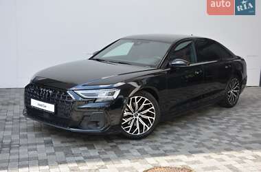 Седан Audi A8 2022 в Киеве