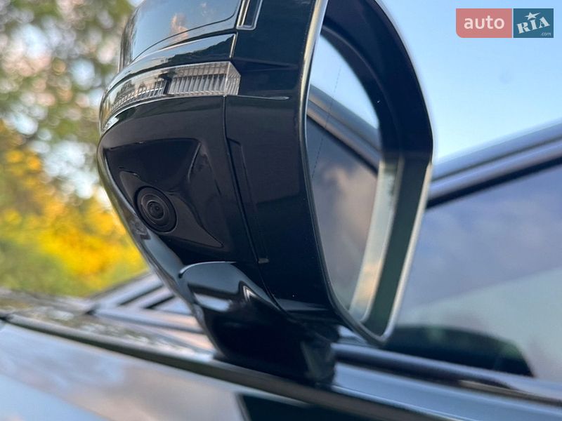 Седан Audi A8 2018 в Днепре