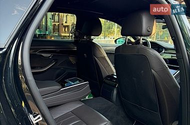 Седан Audi A8 2020 в Одессе