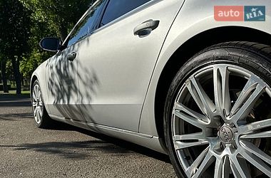 Седан Audi A8 2011 в Києві