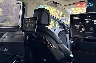 Седан Audi A8 2011 в Києві