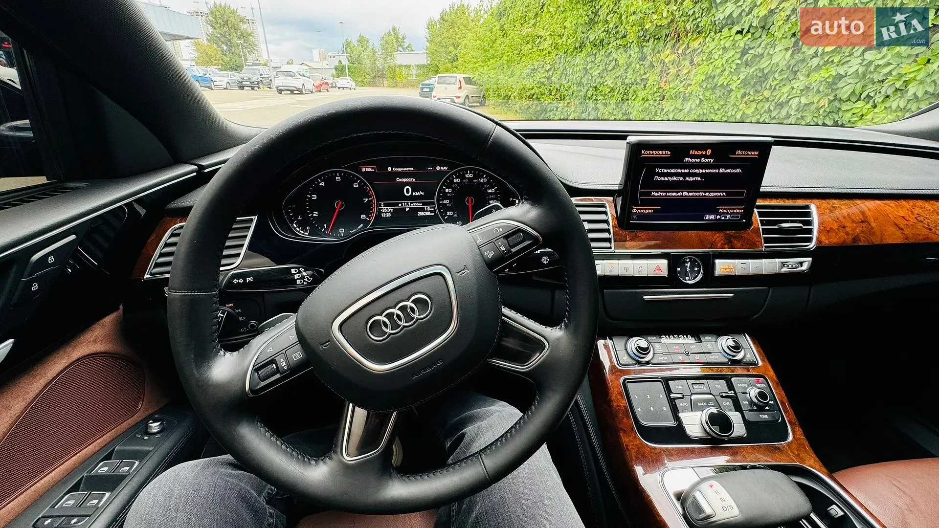 Audi A8 2013 VIN WAURGAFD4DN030630 фото оголошення 8 з 14