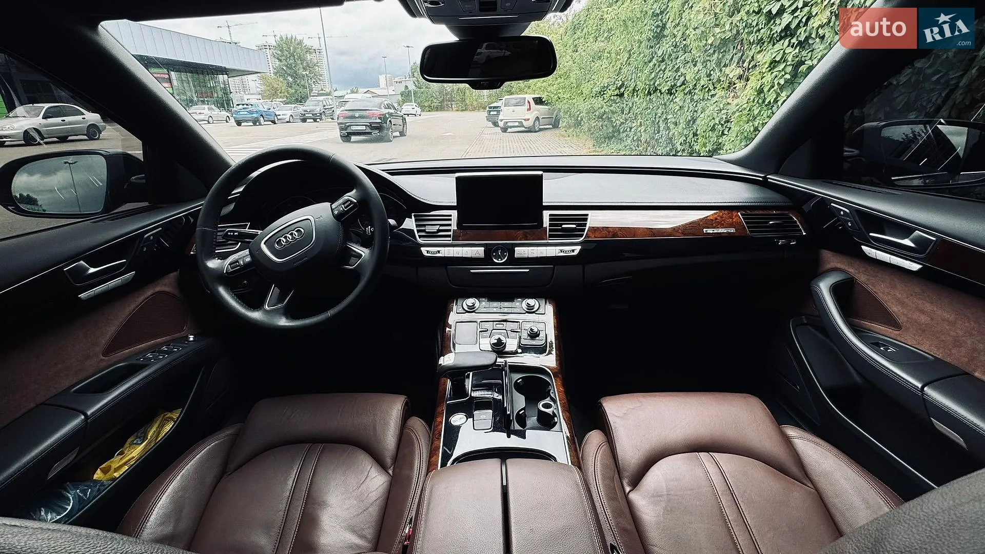 Audi A8 2013 VIN WAURGAFD4DN030630 фото оголошення 12 з 14