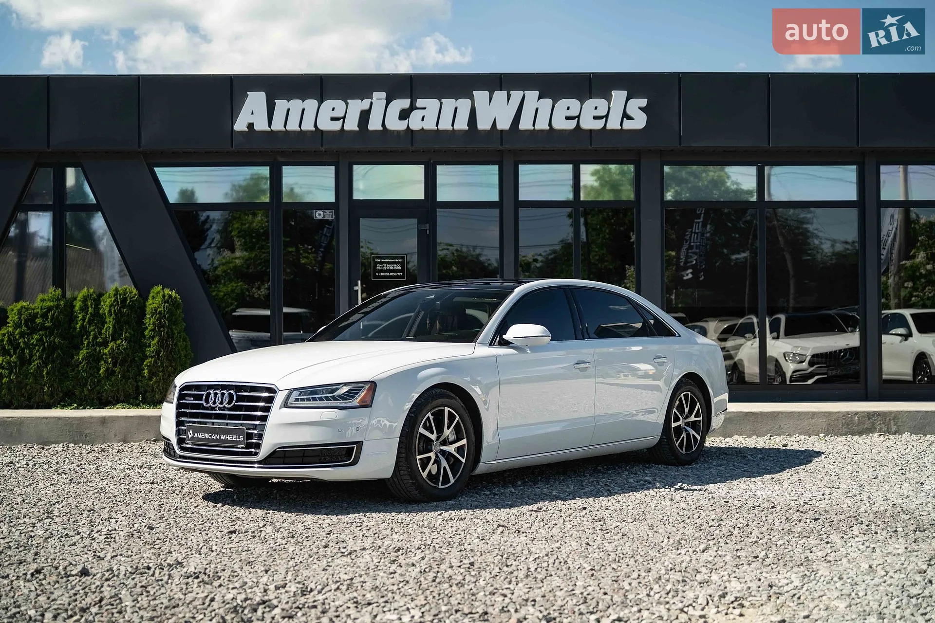 Audi A8 2015 VIN WAU3RAFD3GN007022 фото оголошення 4 з 8