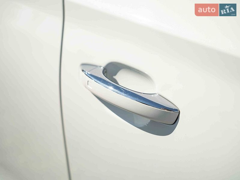 Седан Audi A8 2015 в Чернівцях фото 8 Седан Audi A8 2015 в Чернівцях