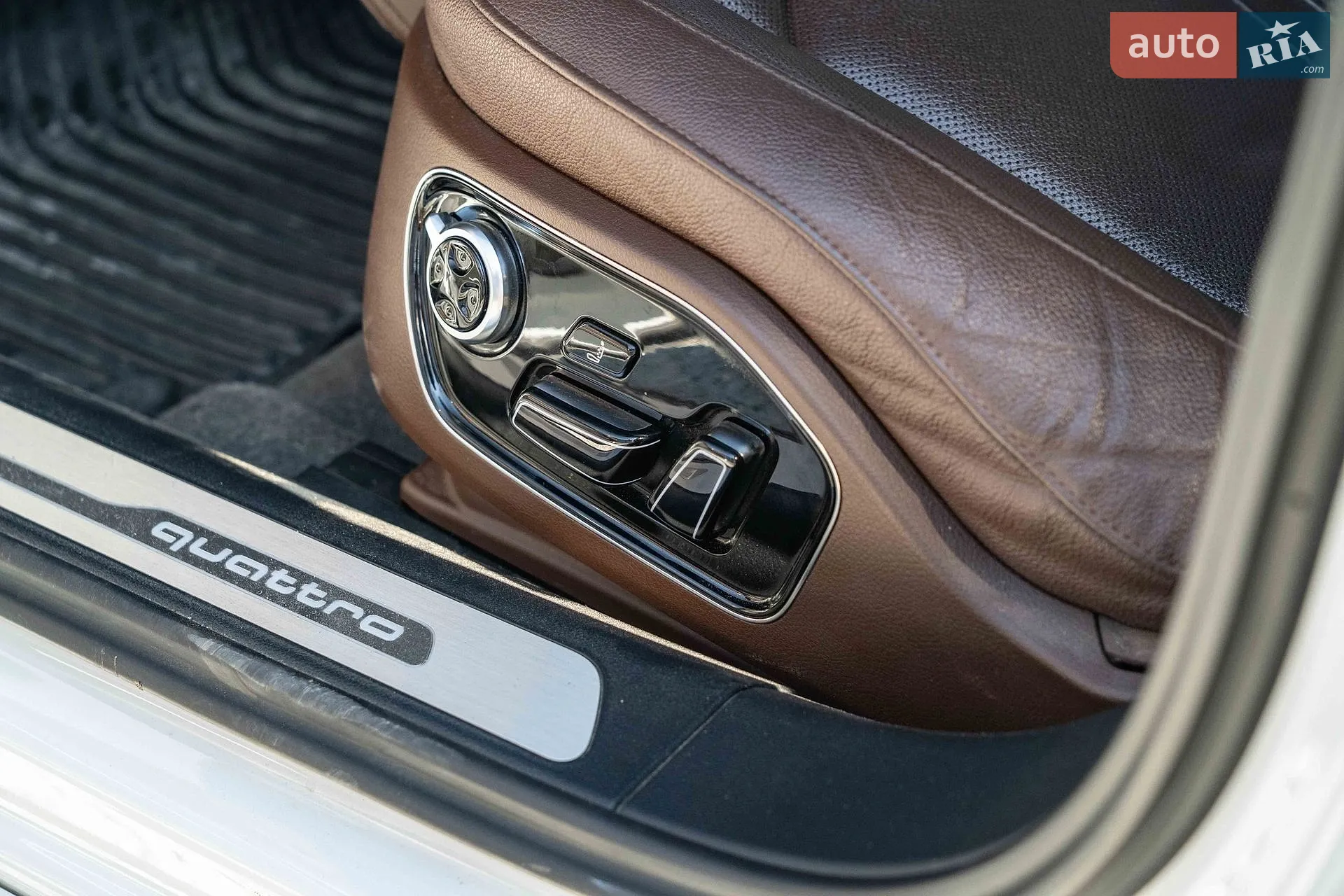 2015 Audi A8 - мініатюра 19