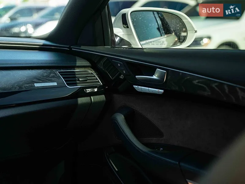 Audi A8 2015 VIN WAU3RAFD3GN007022 фото оголошення 38 з 96