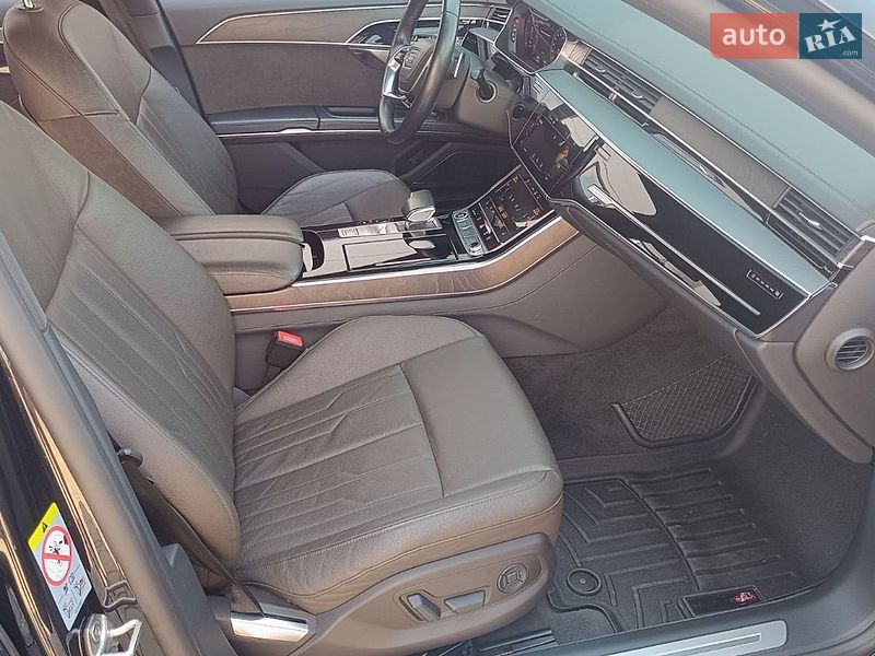 Седан Audi A8 2020 в Киеве