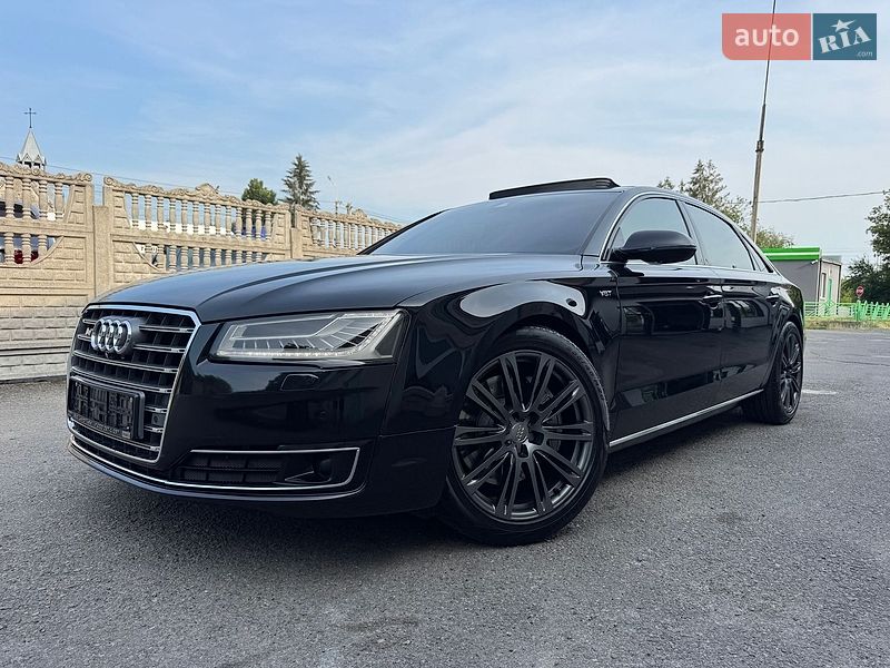Седан Audi A8 2015 в Тернополе
