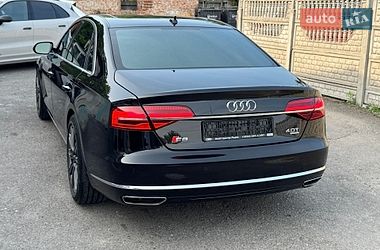 Седан Audi A8 2015 в Тернополе
