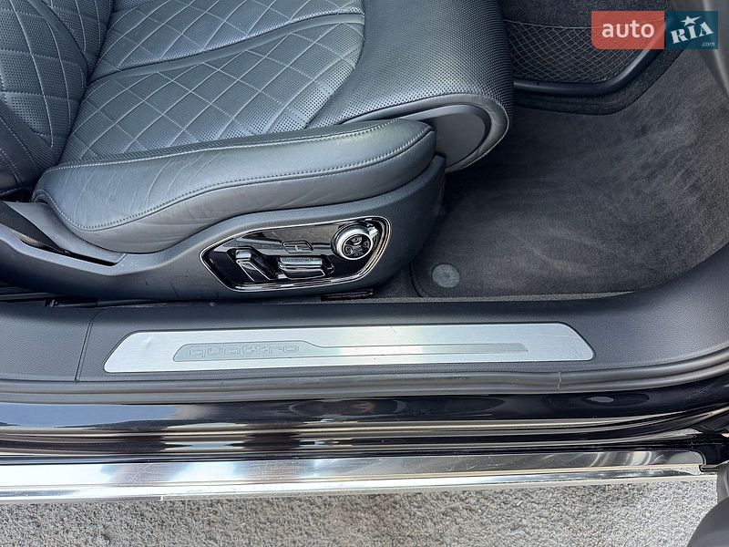 Седан Audi A8 2015 в Тернополе
