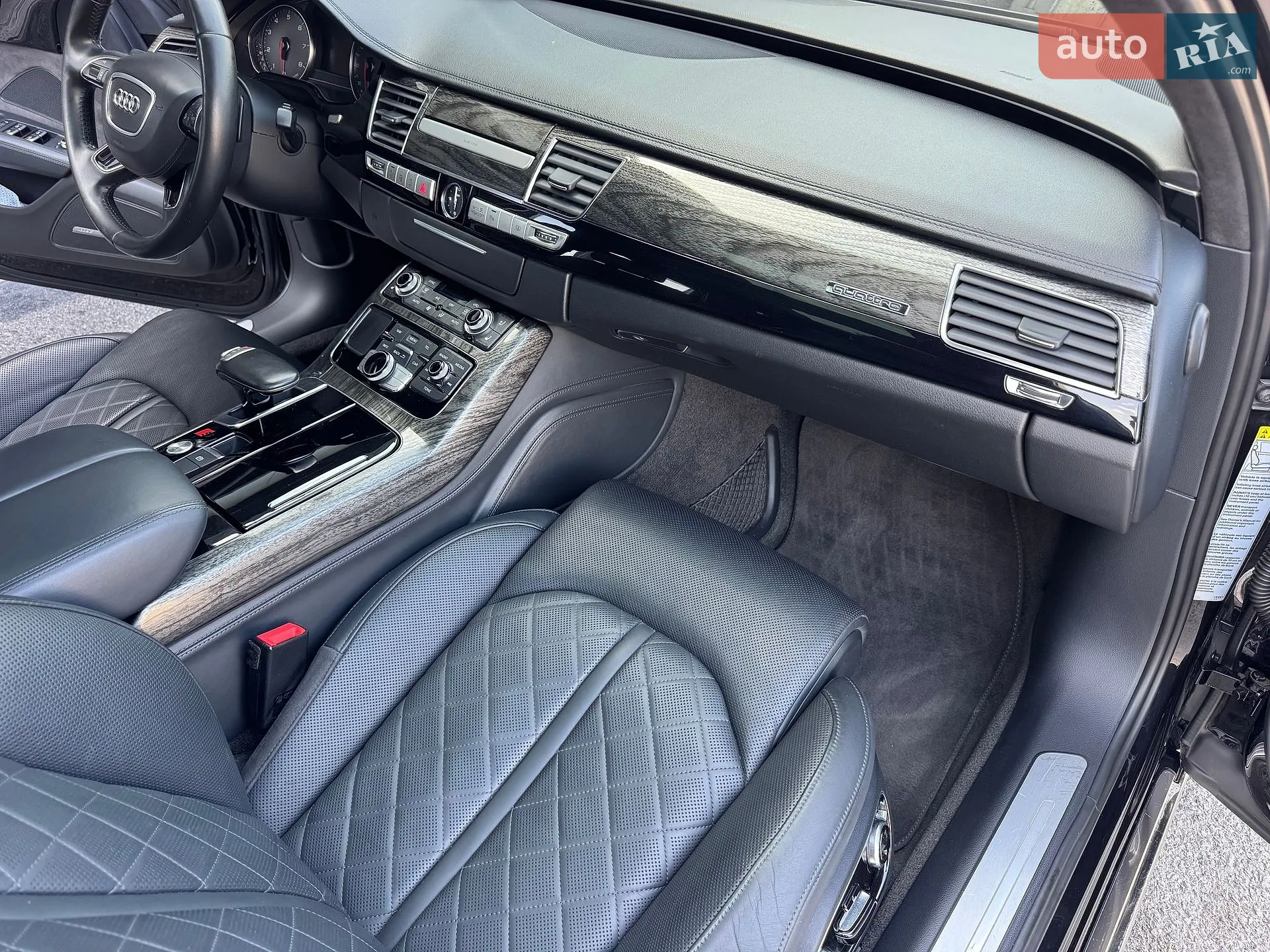 2015 Audi A8 - мініатюра 161