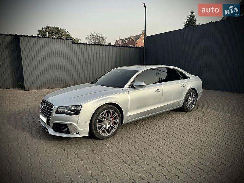 Седан Audi A8 2012 в Каменском