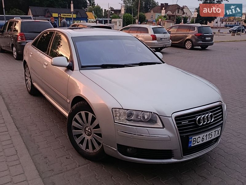 Седан Audi A8 2007 в Львове