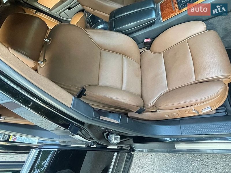 Седан Audi A8 2004 в Николаеве
