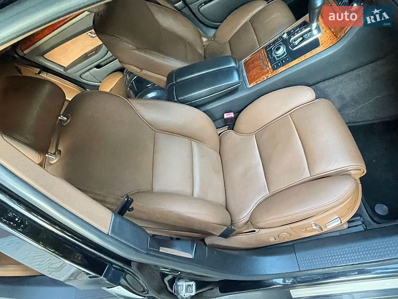 Седан Audi A8 2004 в Николаеве